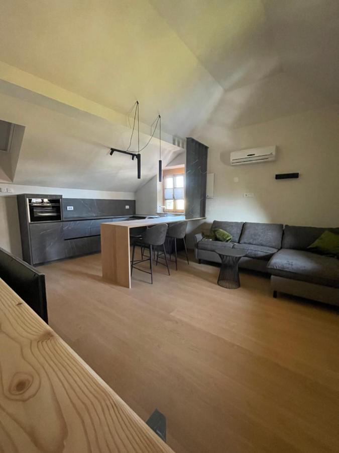 Schmitte Am Sonnenwirtsplatz Eppan In South Tyrol Apartment Appiano Sulla Strada Del Vino Ngoại thất bức ảnh