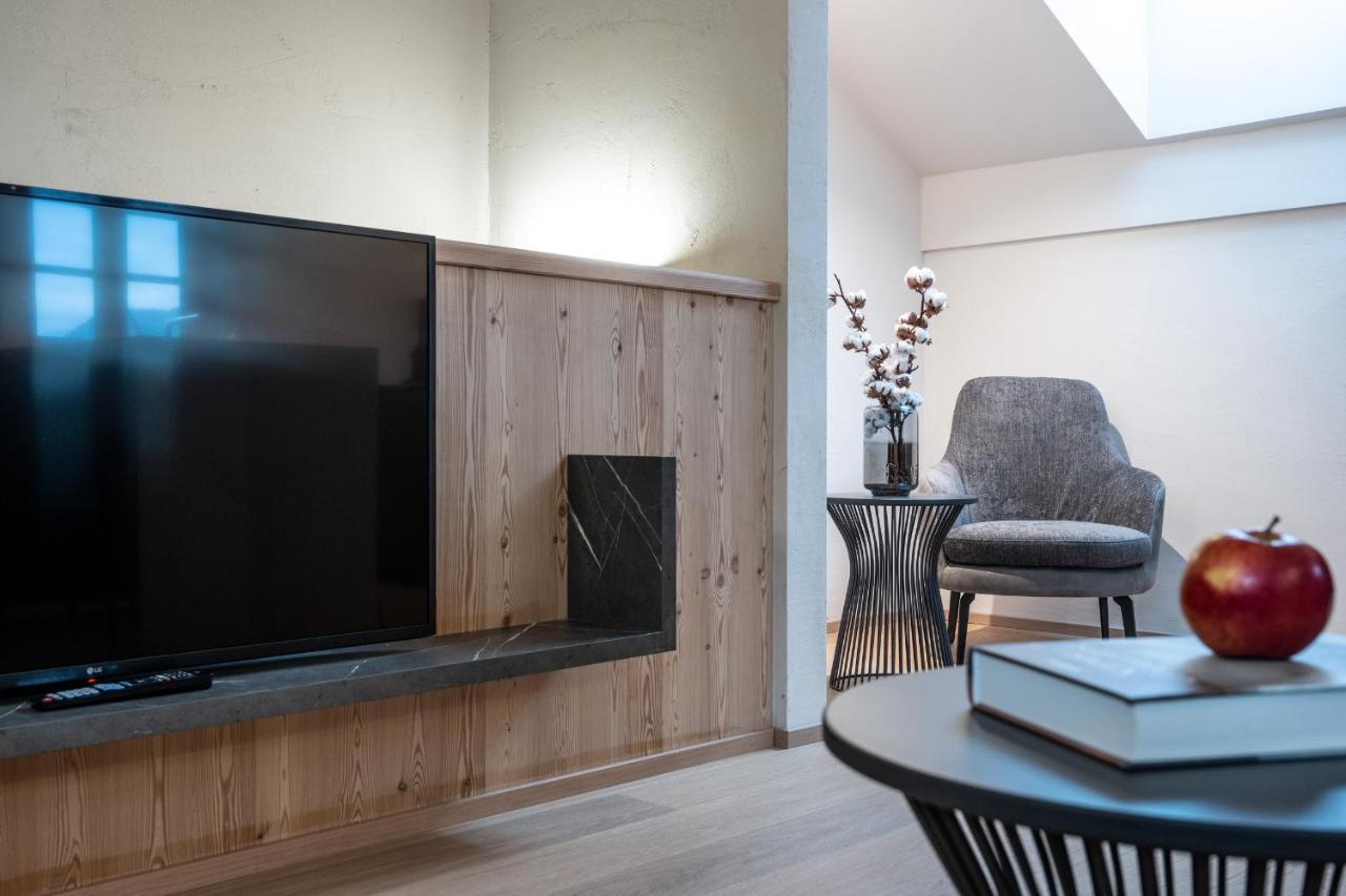 Schmitte Am Sonnenwirtsplatz Eppan In South Tyrol Apartment Appiano Sulla Strada Del Vino Ngoại thất bức ảnh