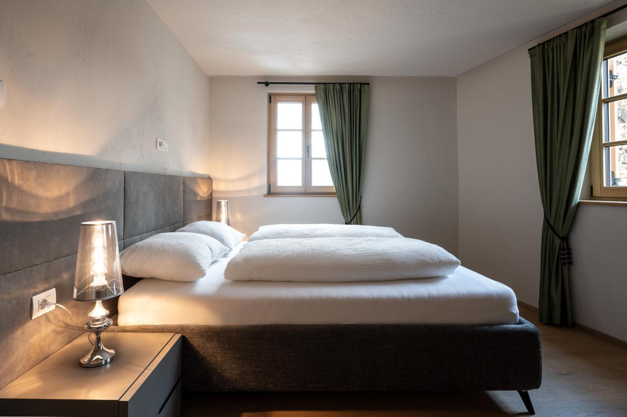 Schmitte Am Sonnenwirtsplatz Eppan In South Tyrol Apartment Appiano Sulla Strada Del Vino Ngoại thất bức ảnh
