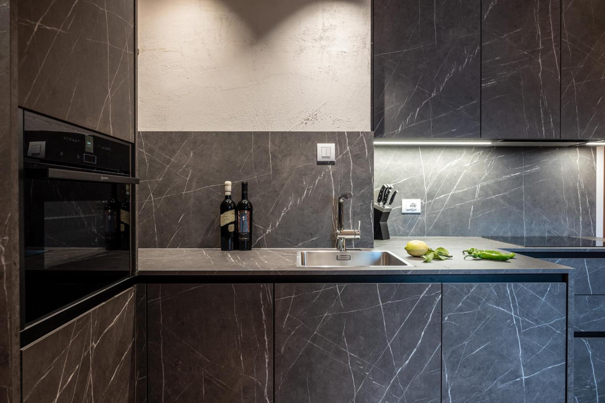 Schmitte Am Sonnenwirtsplatz Eppan In South Tyrol Apartment Appiano Sulla Strada Del Vino Ngoại thất bức ảnh