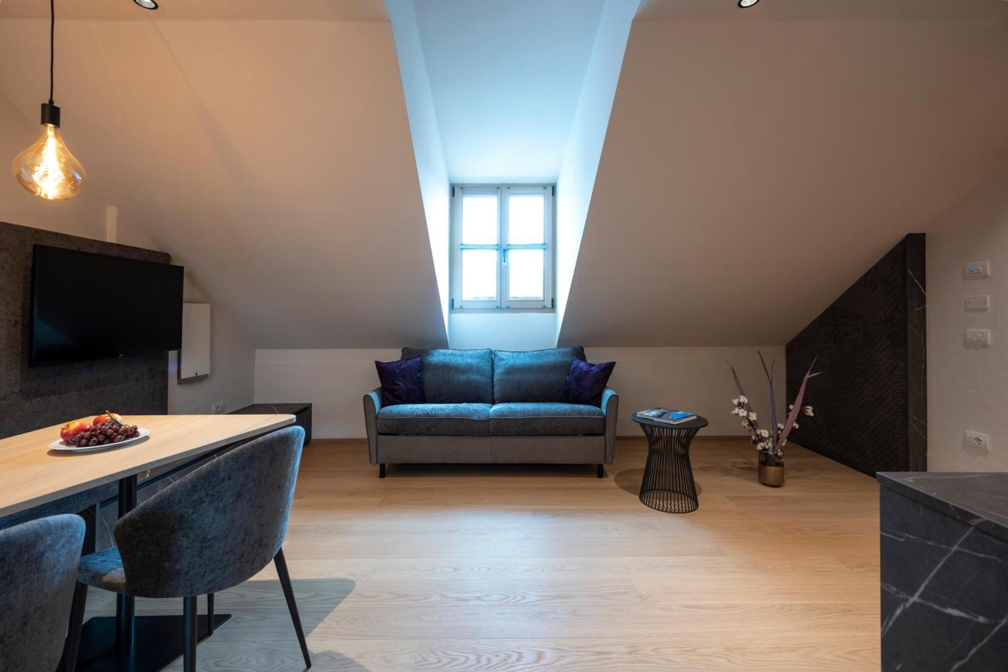 Schmitte Am Sonnenwirtsplatz Eppan In South Tyrol Apartment Appiano Sulla Strada Del Vino Ngoại thất bức ảnh